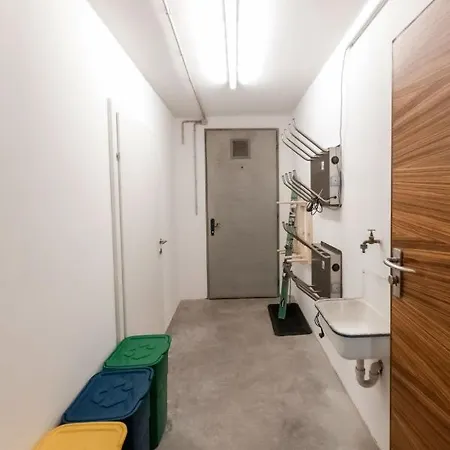 Daire Bergleben By Interhome Taxenbach